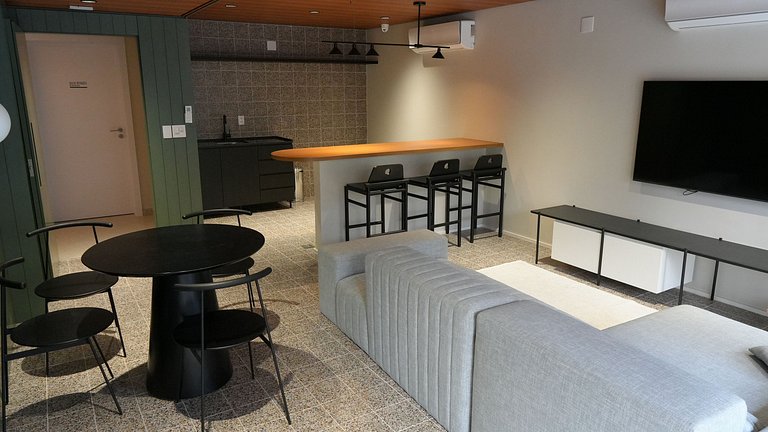 Studio Premium c/ Ar, Tv Smart no Paraiso/Paulista